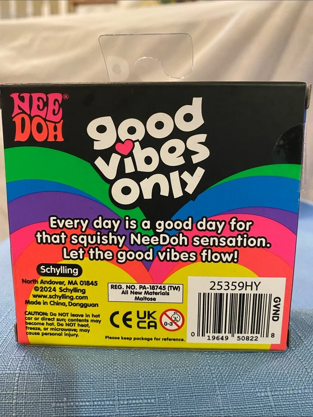 NEEDOH Heart Stay Groovy Good Vibes Only Pink Glitter Heart Squishy Toy NEW - Picture 2 of 3